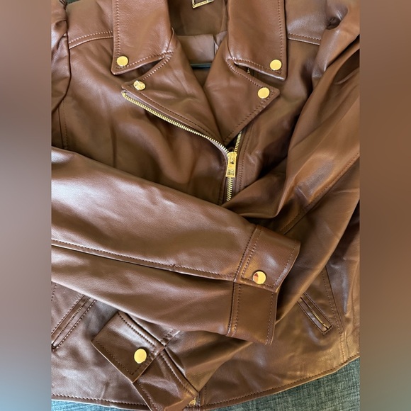 NWT Chico’s moto faux leather cropped jacket in Cambridge brown size 1 - Picture 3 of 7